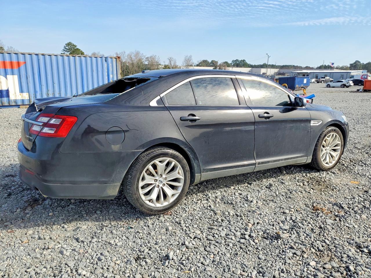 2016 Ford Taurus Limited