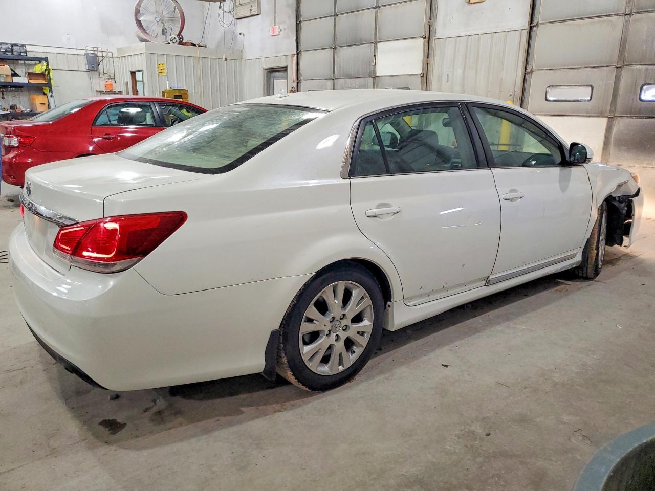 2011 Toyota Avalon Base
