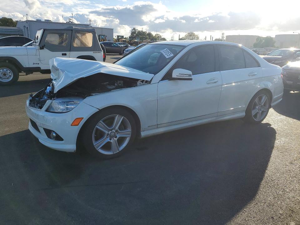 2010 Mercedes-Benz C300