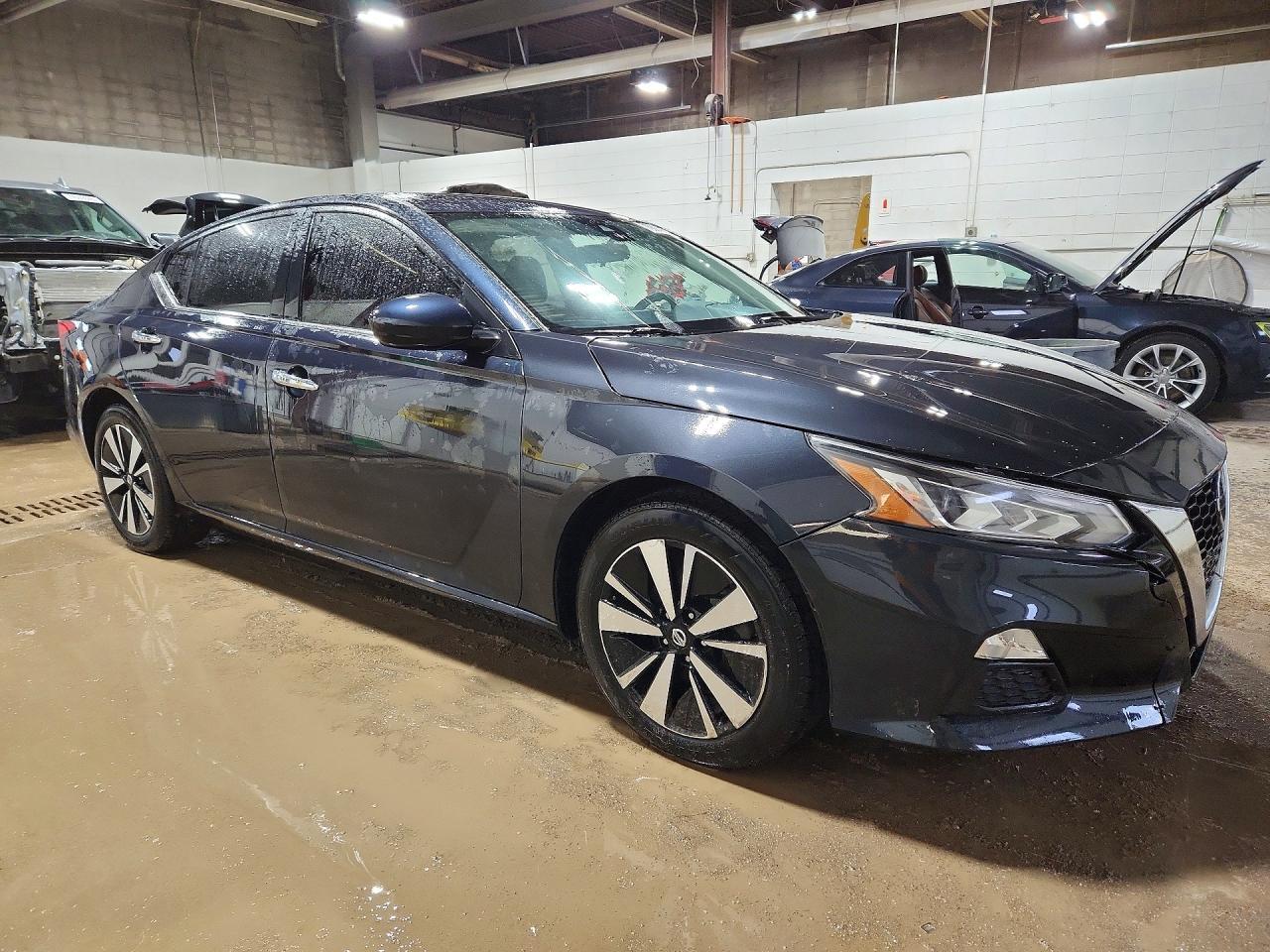 2021 Nissan Altima 2.5 sv