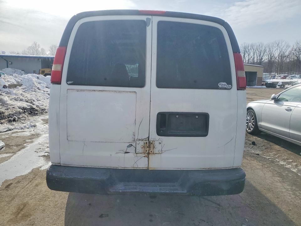 2005 Chevrolet Express G1500