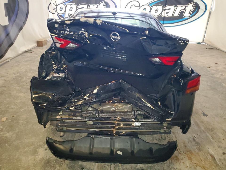 2025 Nissan Altima 2.5 sv