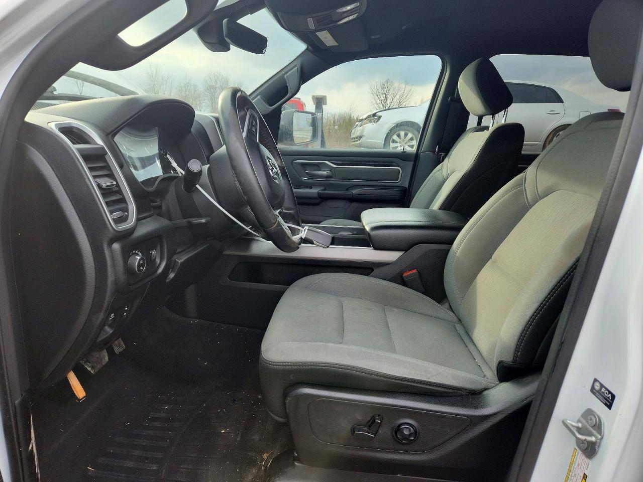 2021 Dodge RAM 1500 BIG Horn 5.7L V8 Crew Cab
