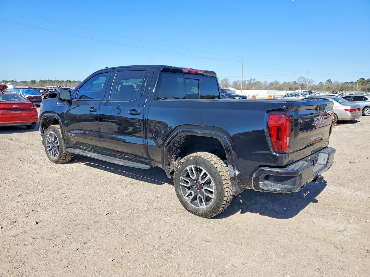 2026 GMC Sierra K1500 AT4