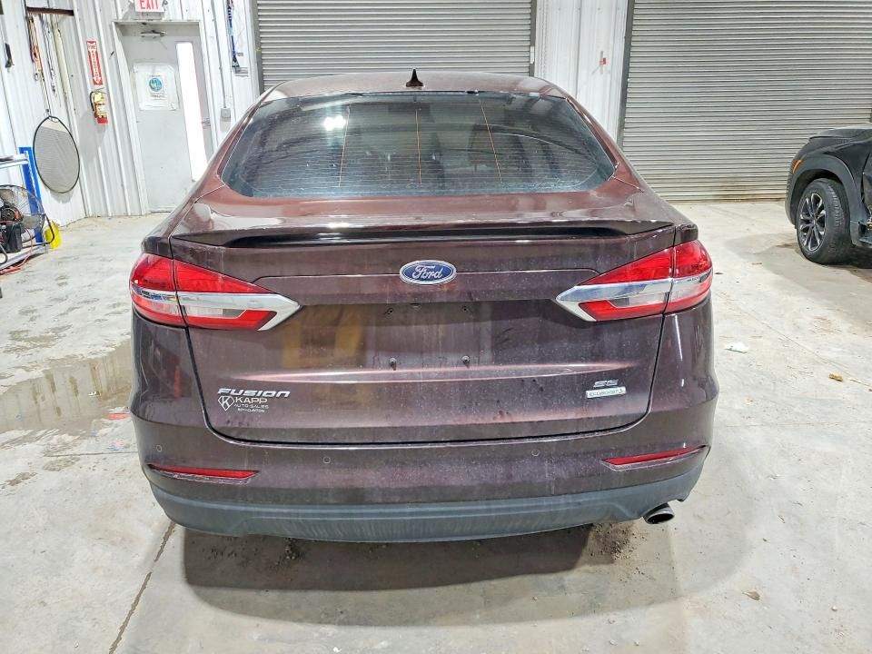 2019 Ford Fusion se