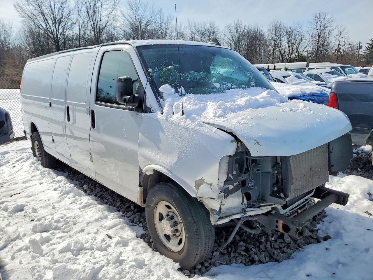 2024 Chevrolet Express G2500