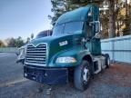 2015 Mack CXU612 Semi Truck