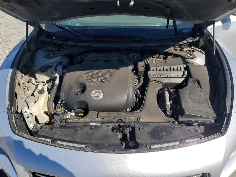 2009 Nissan Maxima s