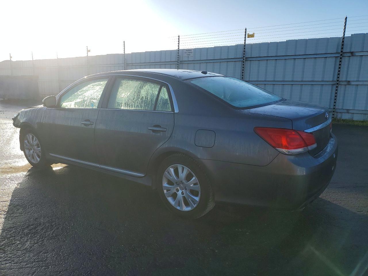 2011 Toyota Avalon Base