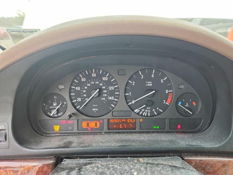 2001 BMW 525 i Automatic