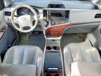 2013 Toyota Sienna xle 7-passenger