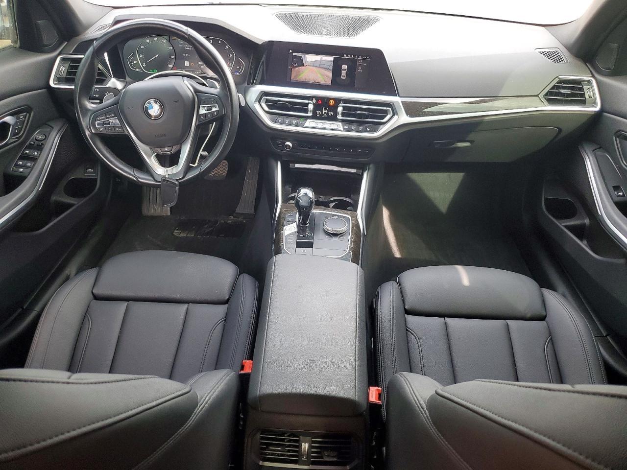 2021 BMW 330xi