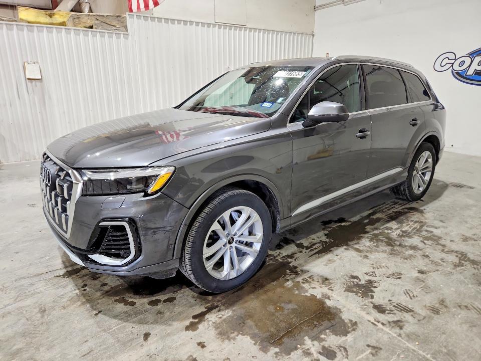 2025 Audi Q7 Premium Plus