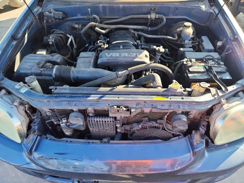 2005 Toyota Sequoia SR5