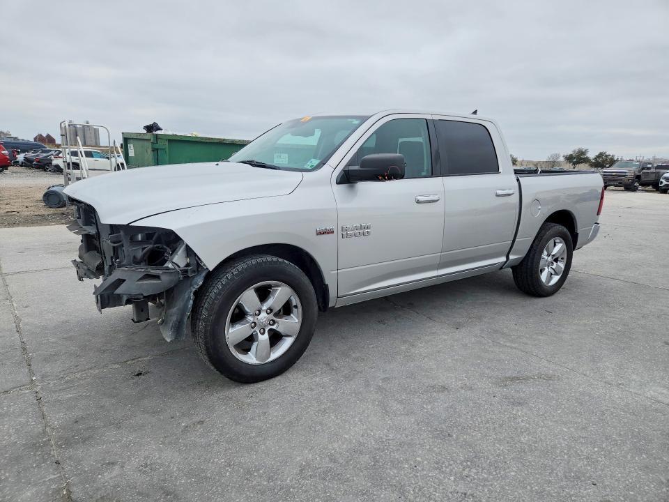 2016 Dodge RAM 1500 SLT