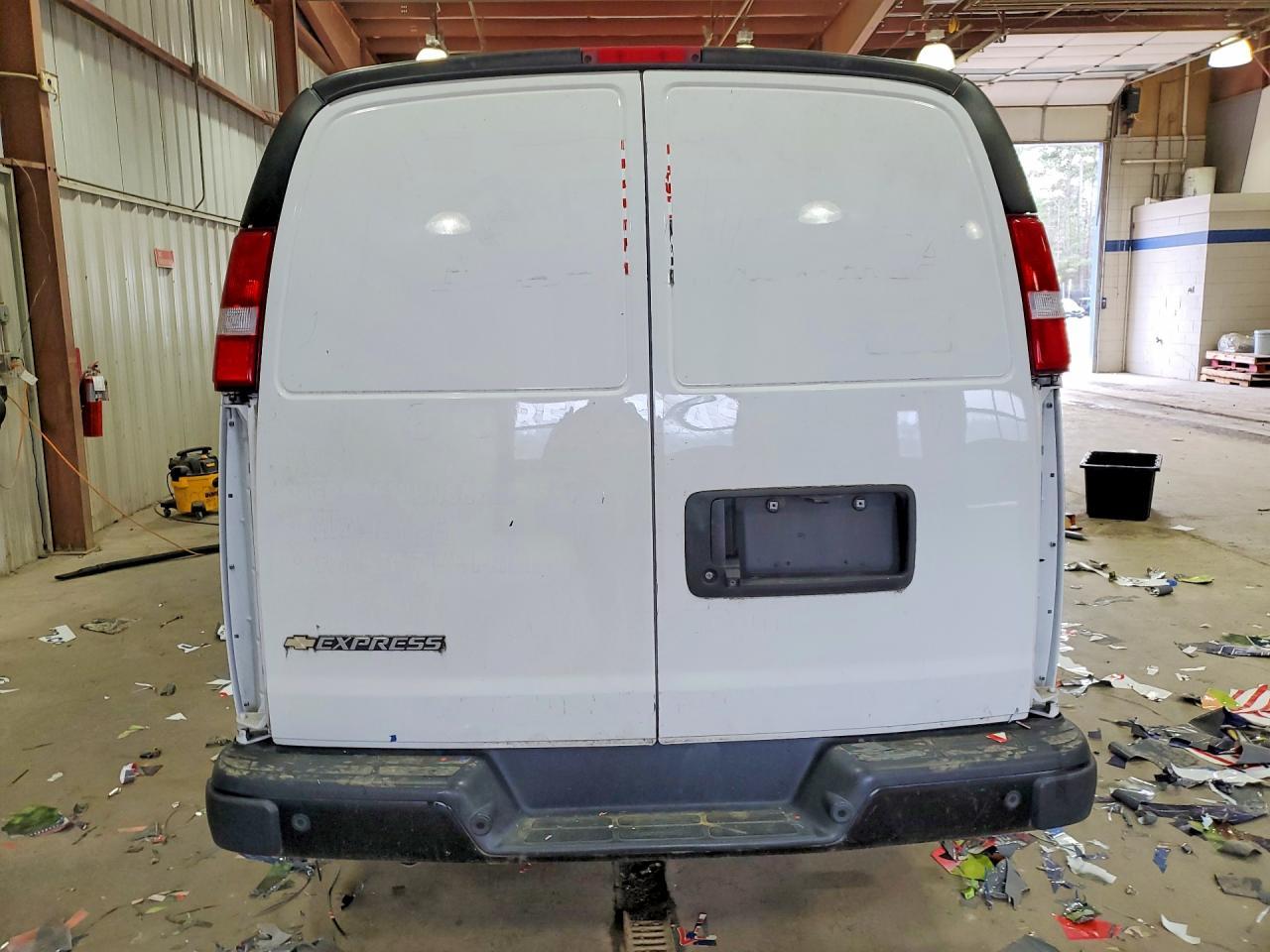 2019 Chevrolet Express 2500 Cargo Delivery van