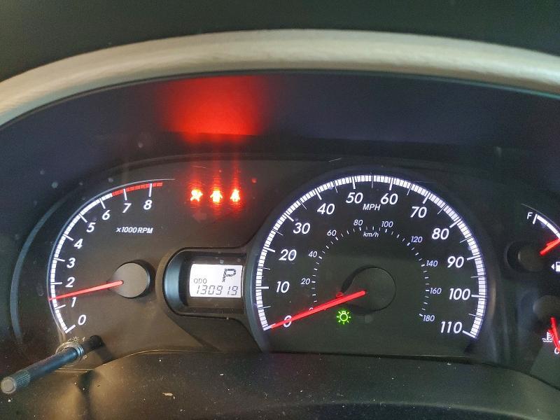 2011 Toyota Sienna le