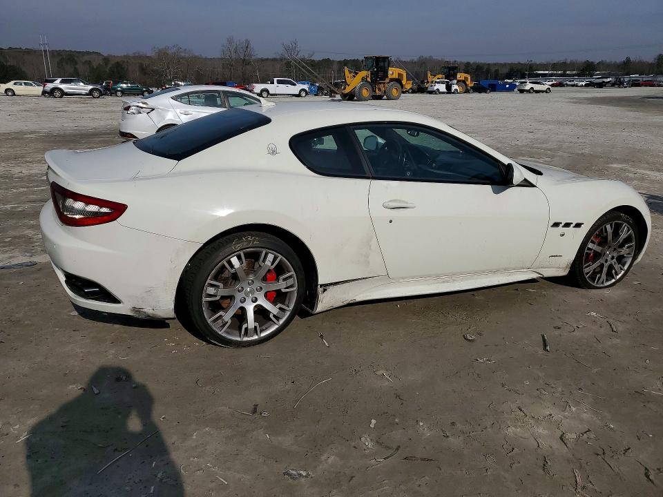 2013 Maserati Granturismo s