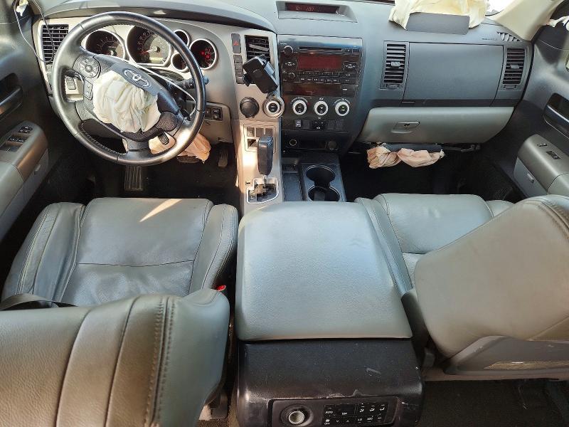 2013 Toyota Sequoia SR5