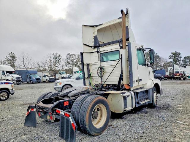 2017 Volvo Vnl Semi Truck