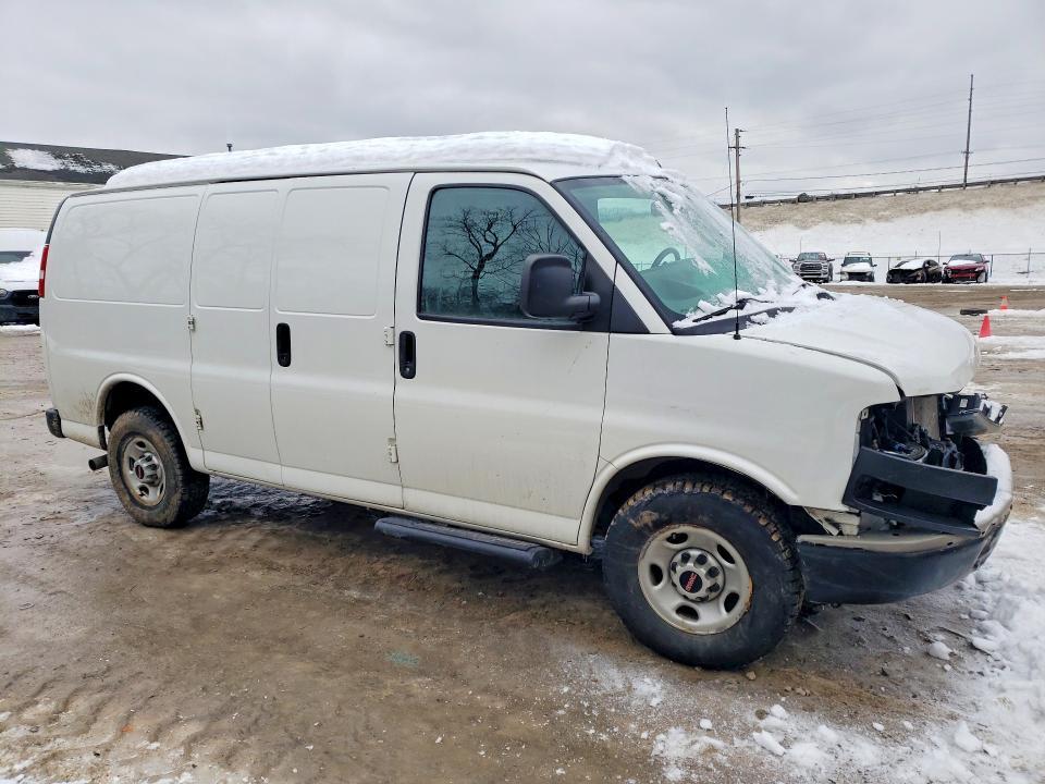 2020 GMC Savana G2500