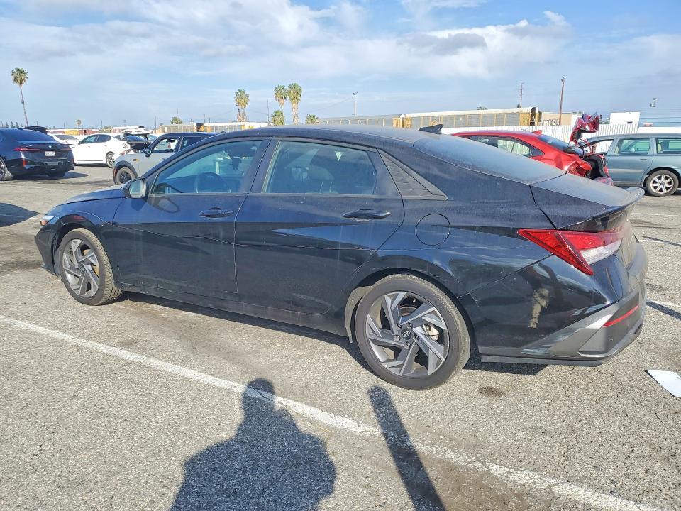 2025 Hyundai Elantra sel Sport