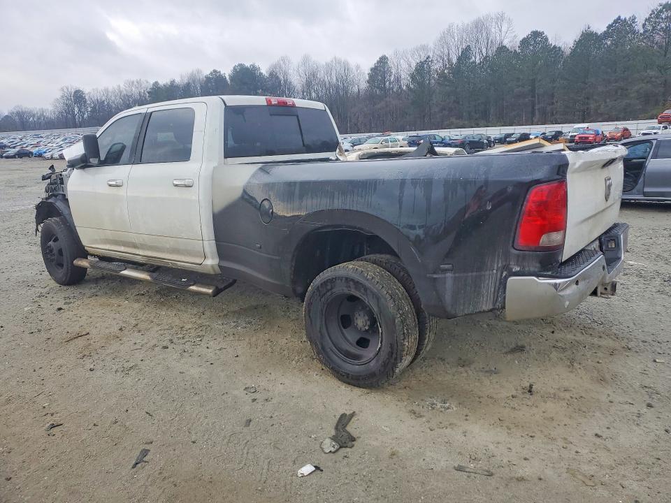 2015 Dodge RAM 3500 SLT