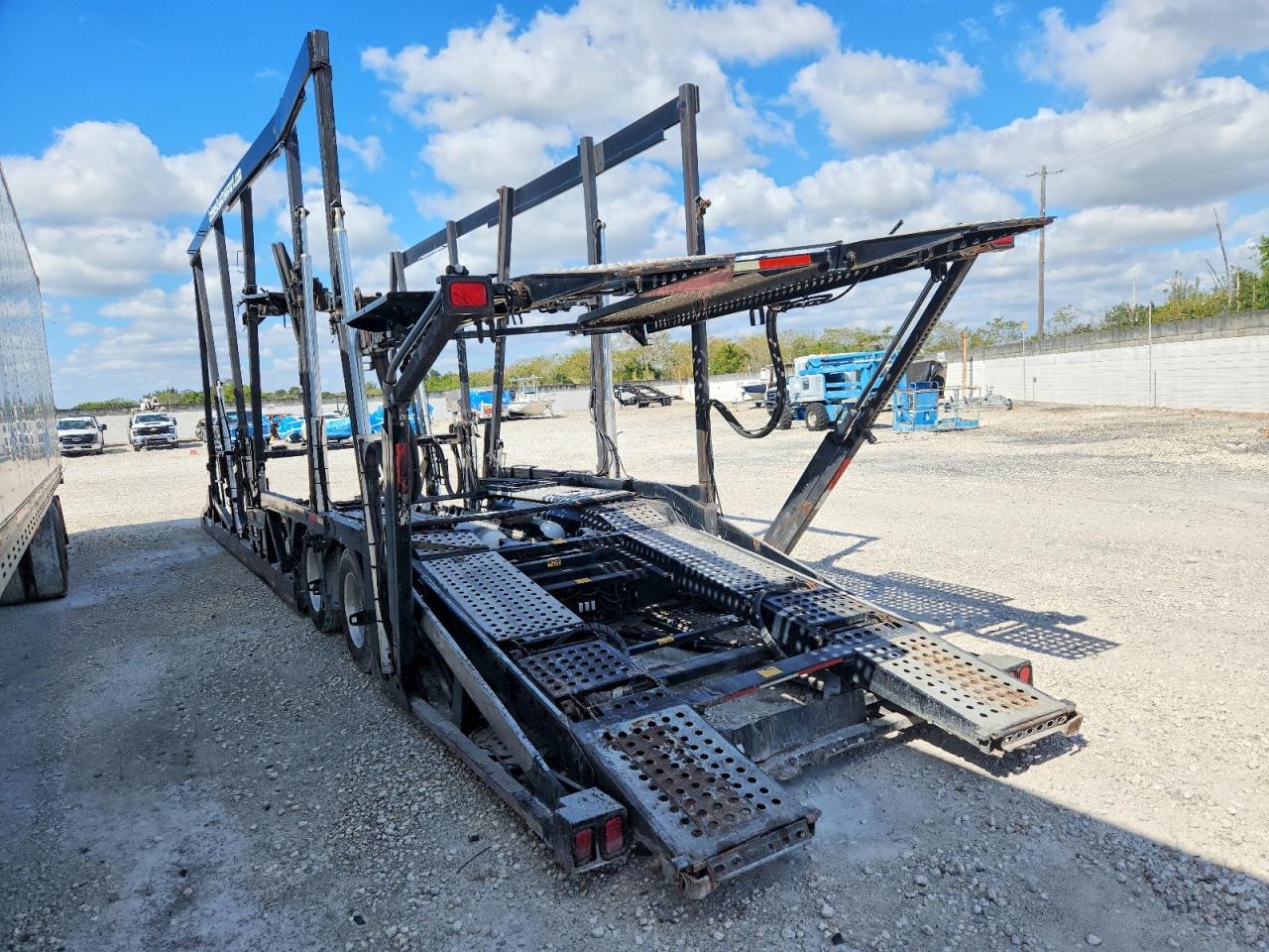 2014 Cottrell Car Carrier