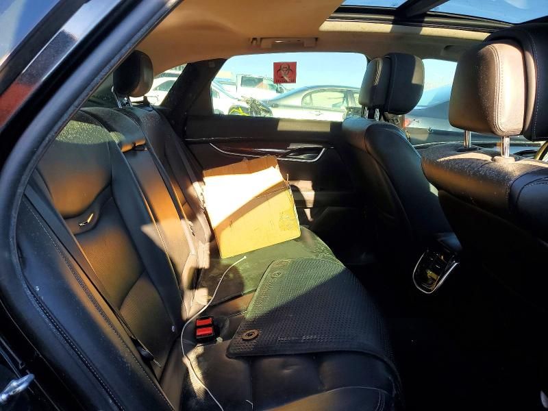 2013 Cadillac Xts Luxury Collection