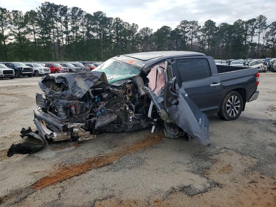2018 Toyota Tundra Crewmax Limited