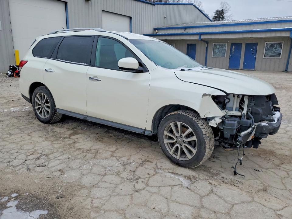 2016 Nissan Pathfinder s