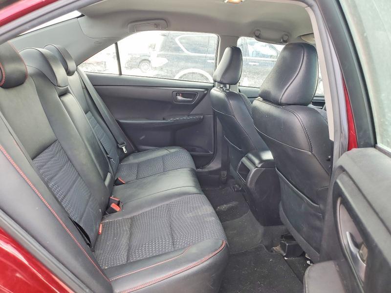 2015 Toyota Camry le