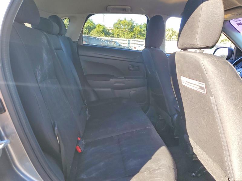 2015 Mitsubishi Outlander Sport es