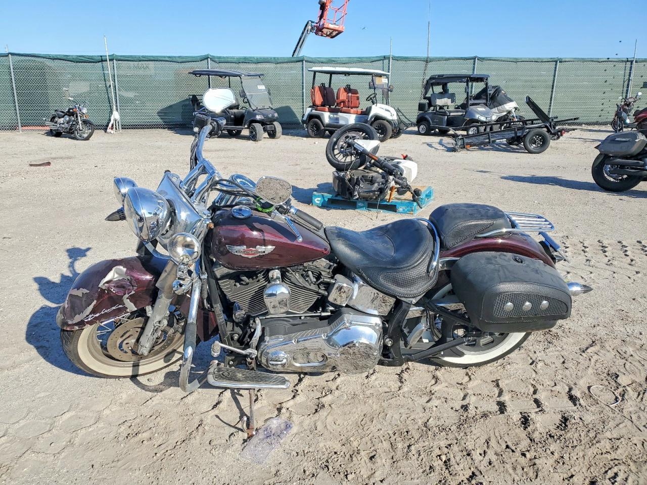 2005 Harley-Davidson Flstni