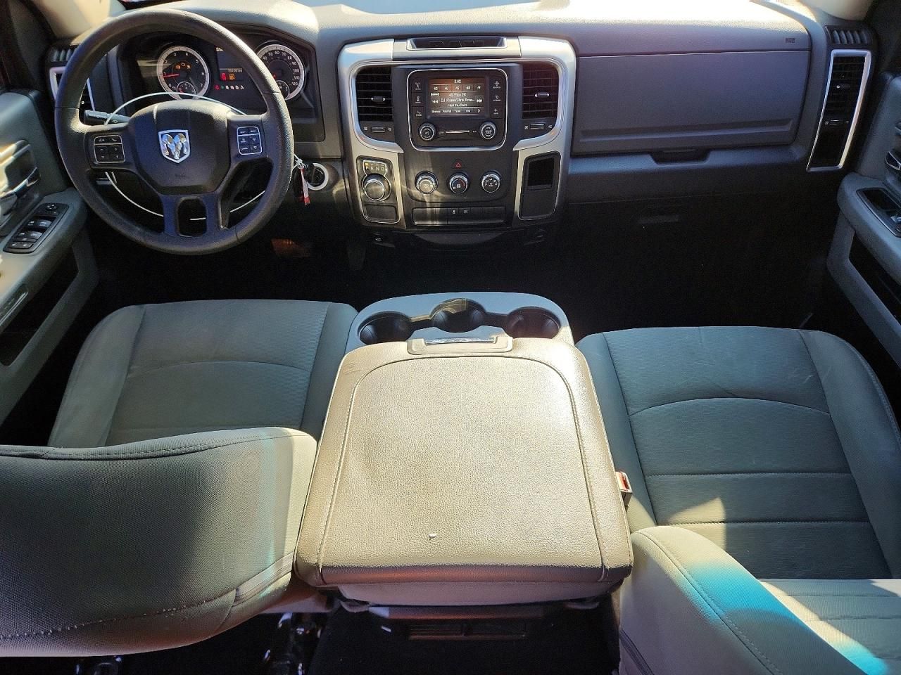 2018 Dodge Ram 1500 slt