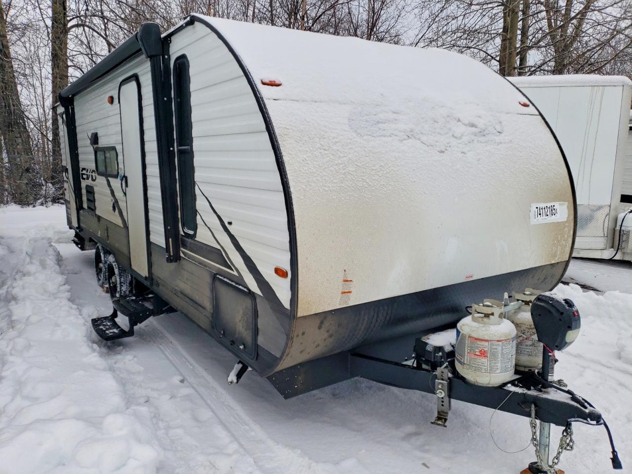 2021 Forest River 2021 Forest River EVO Camper