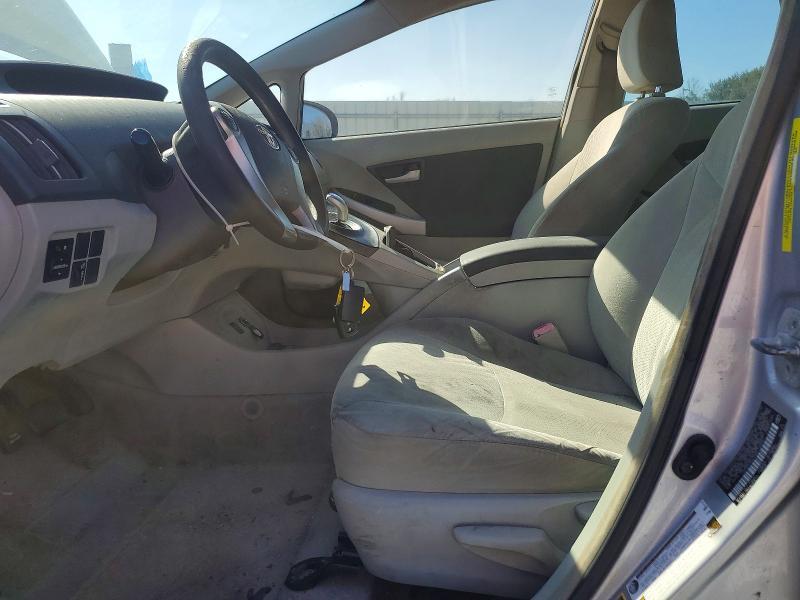 2010 Toyota Prius ii