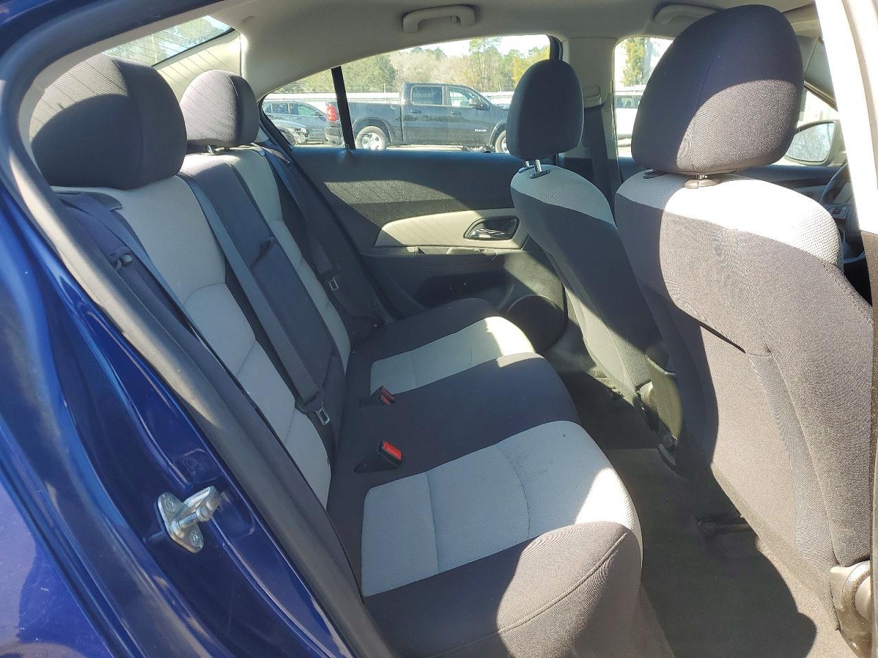 2013 Chevrolet Cruze ls