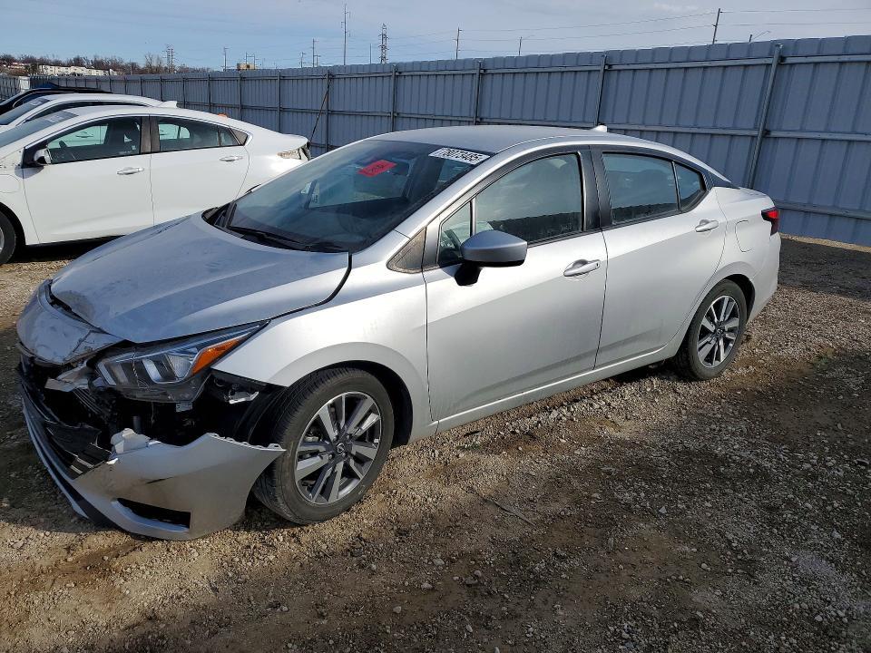 2023 Nissan Versa sv