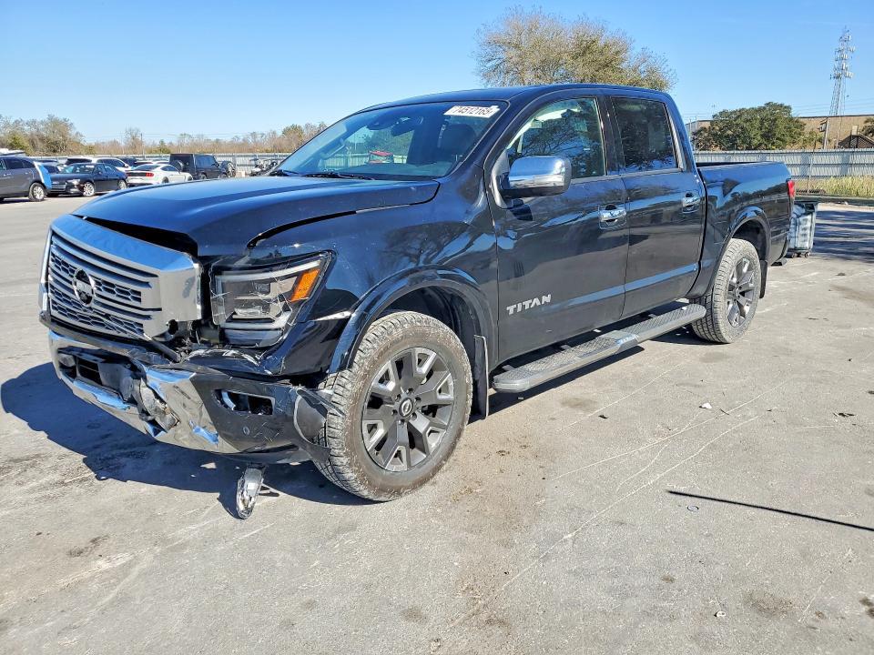 2023 Nissan Titan Platinum Reserve