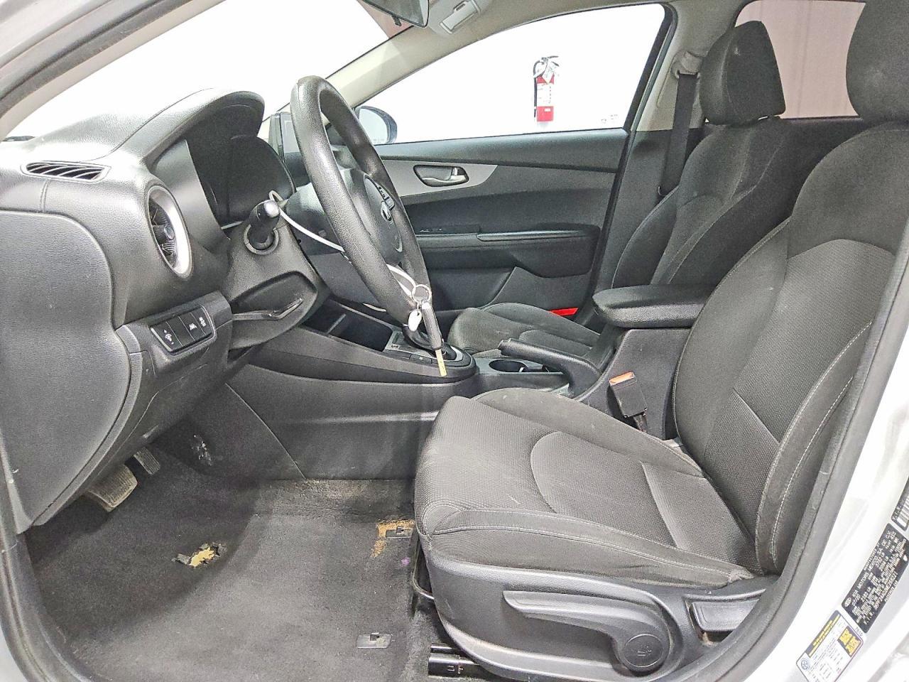 2021 KIA Forte fe