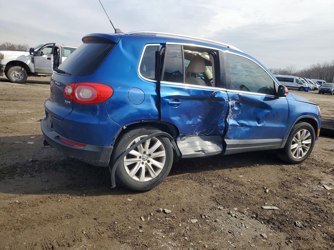 2009 Volkswagen Tiguan s