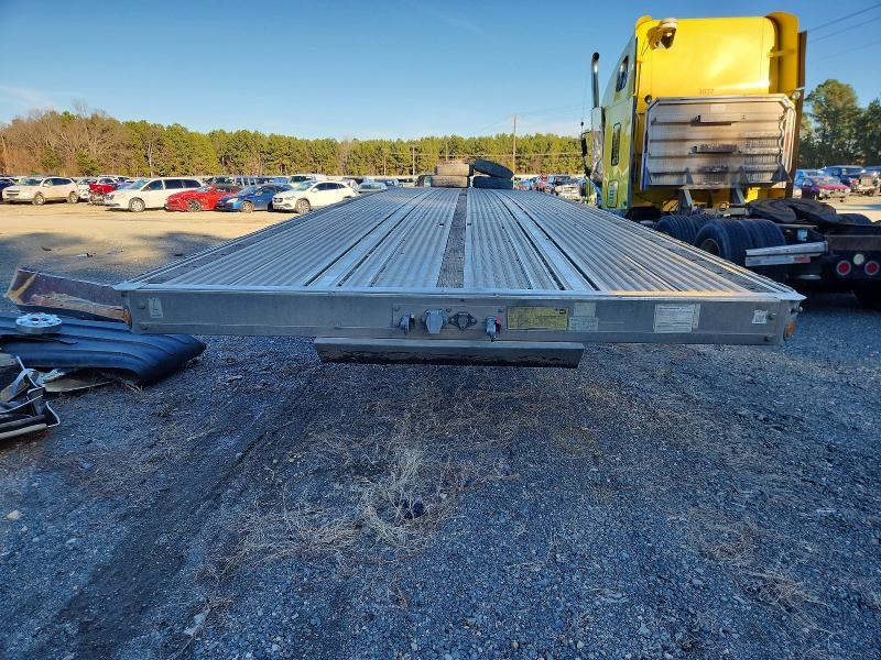 2016 Reitnouer Flatbed Trailer