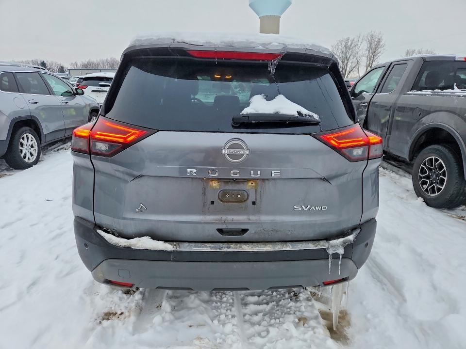 2023 Nissan Rogue sv