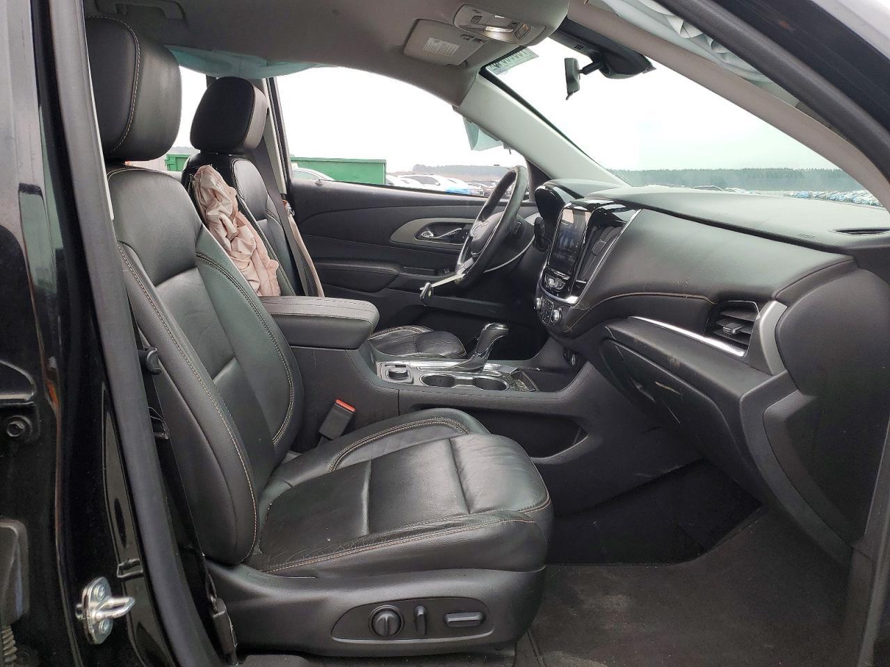 2020 Chevrolet Traverse LT