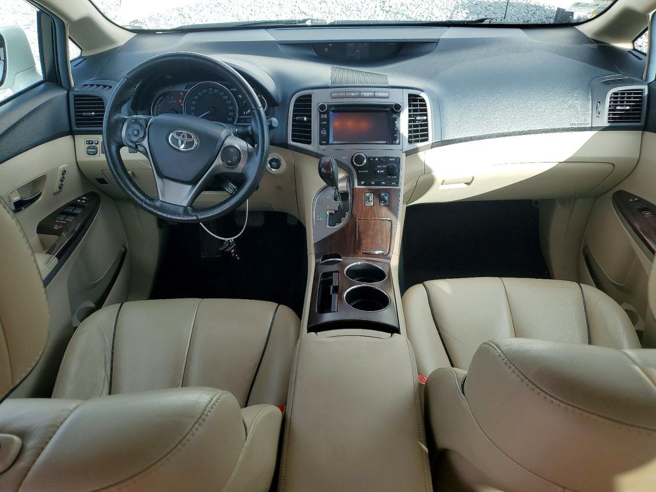 2014 Toyota Venza le