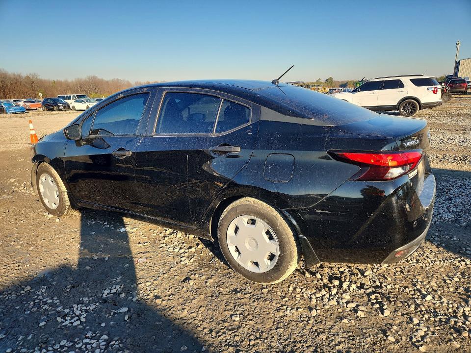 2020 Nissan Versa s
