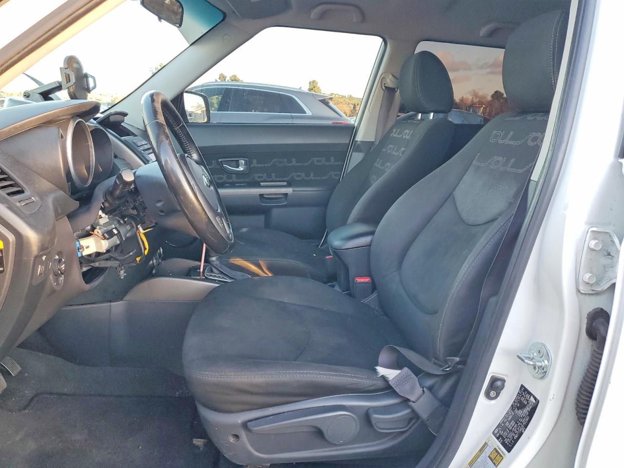 2013 KIA Soul +
