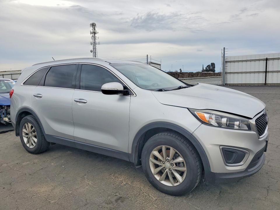 2017 KIA Sorento lx