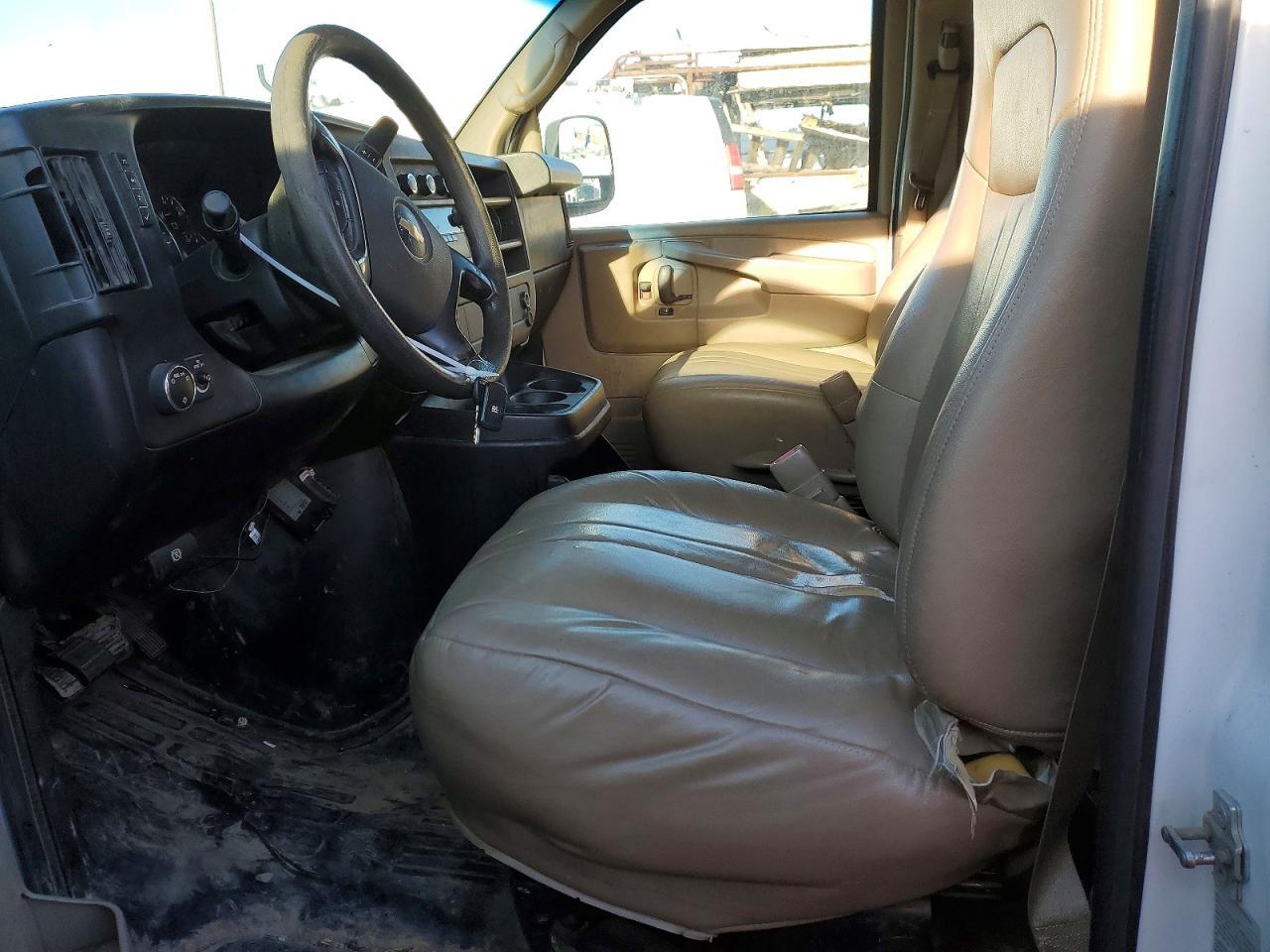 2014 Chev Express G2500
